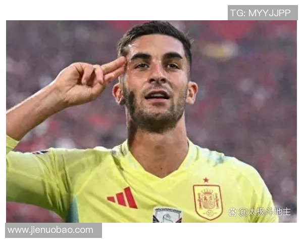 足球明星在比赛中激情四溢出汗瞬间高清图片分享